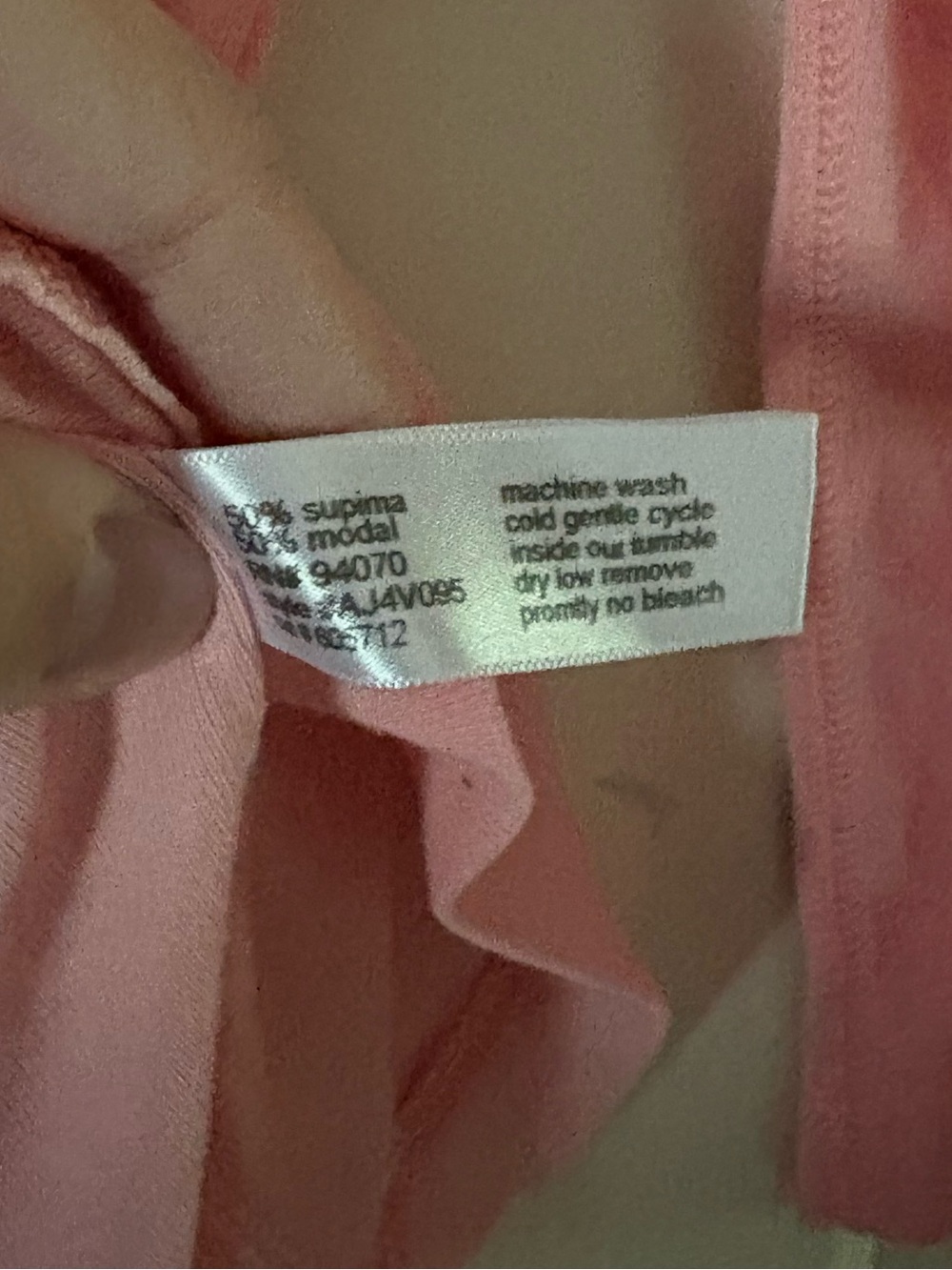 Three Dots Women's 3/4 Sleeve V-Neck Shirt. Size Medium. - Picture 3 of 5